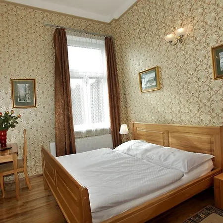 Stekl - Hotel Hruba Skala