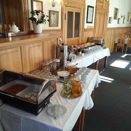 Hotell Stekl - Hrubá Skála