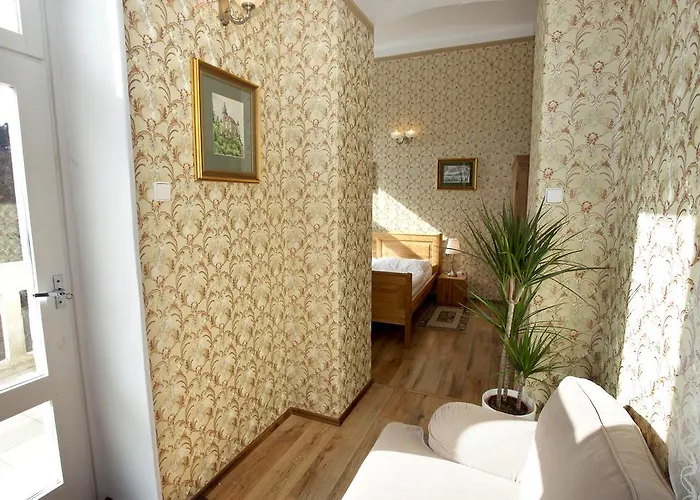 štekl - 3* Hrubá Skála