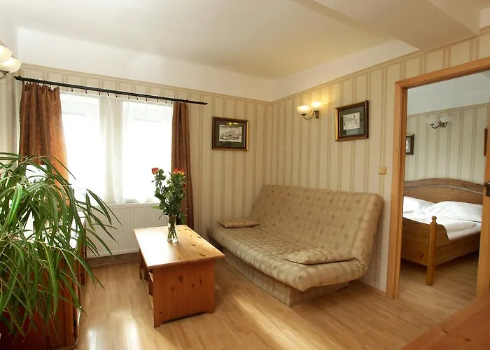 štekl - Hotel Hrubá Skála